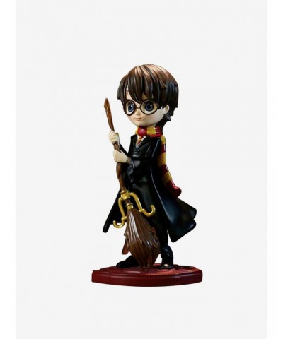 Harry Potter Figurine $14.16 Figurines